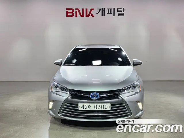 Toyota Camry 2016