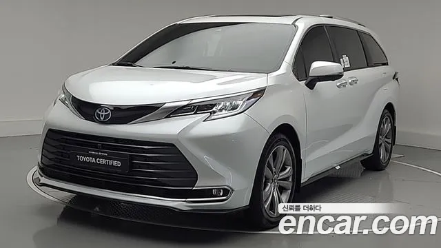 Toyota Sienna 2025