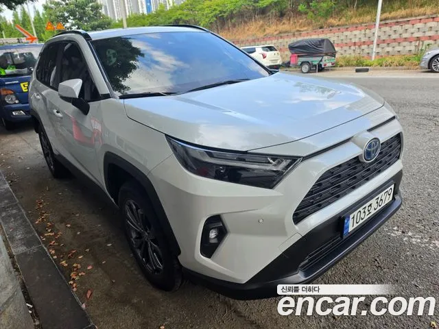 Toyota RAV4 2023