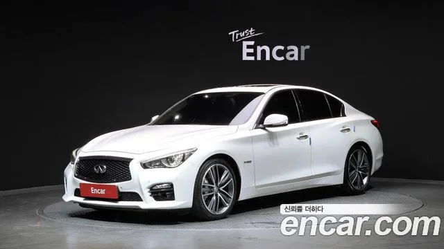 Infiniti Q50 2016