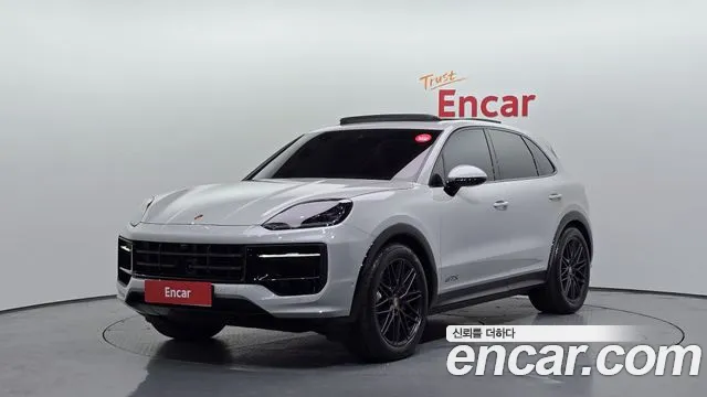 Porsche Cayenne 2025