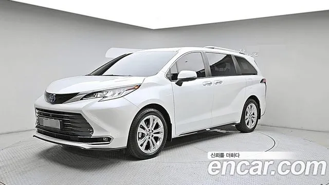Toyota Sienna 2023
