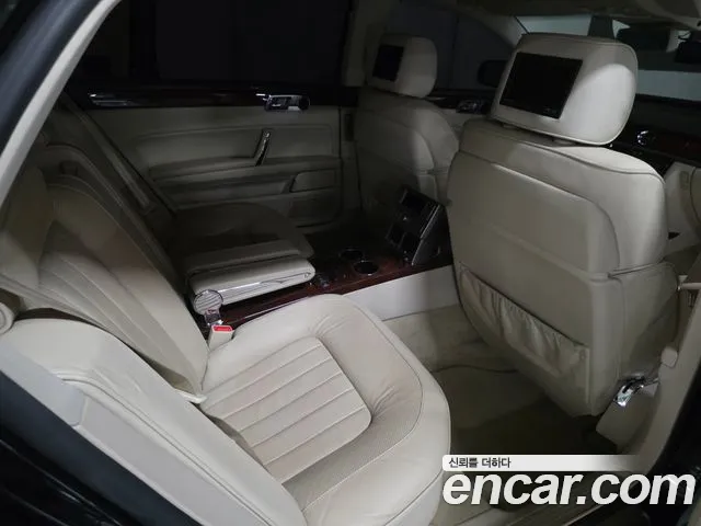 Volkswagen Phaeton 2011