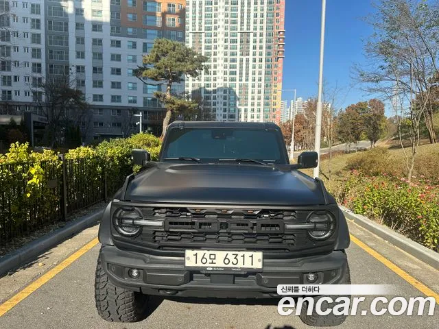 Ford Bronco 2022