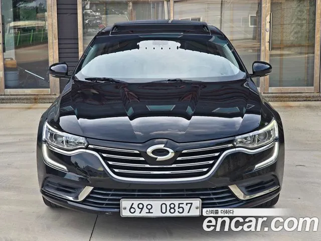 Renault SM6 2016