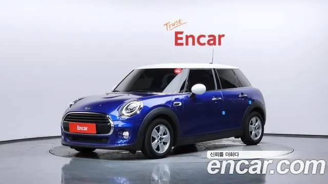 MINI Cooper 2018