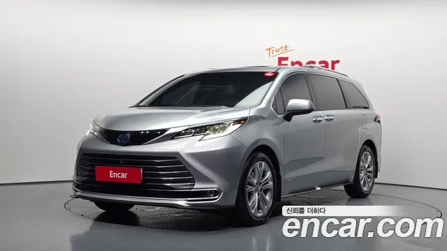 Toyota Sienna 2021
