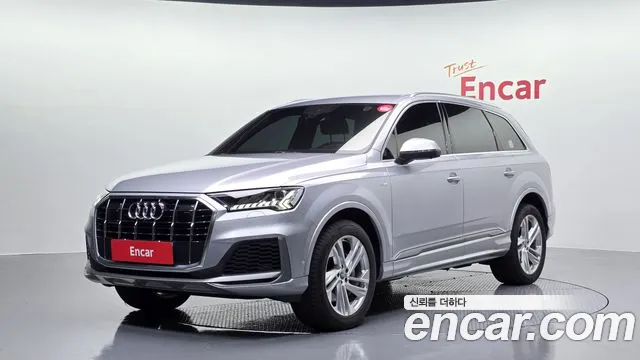 Audi Q7 2021