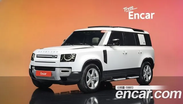 Land Rover Defender 2022