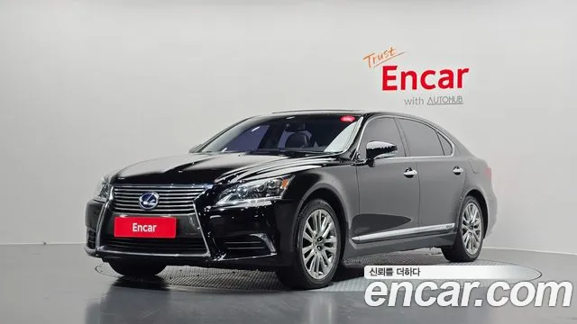 Lexus LS 2013