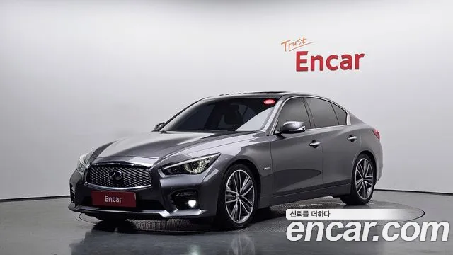 Infiniti Q50 2015