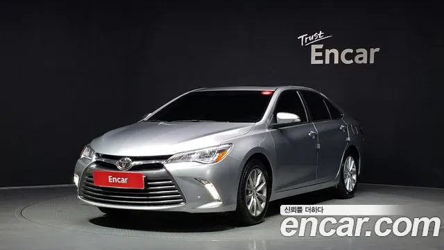 Toyota Camry 2016