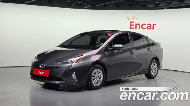 Toyota Prius 2016