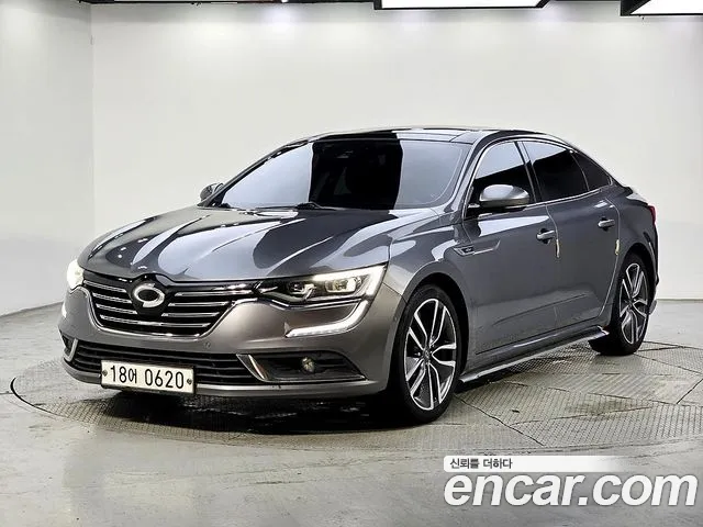 Renault SM6 2016