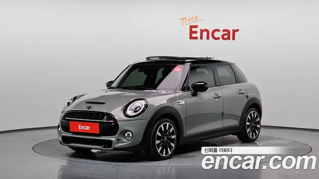 MINI Cooper 2021