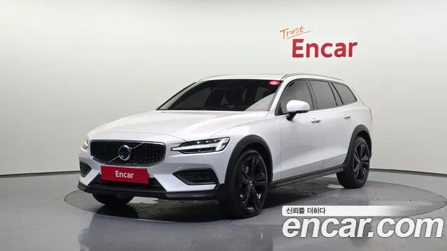 Volvo V60 2020
