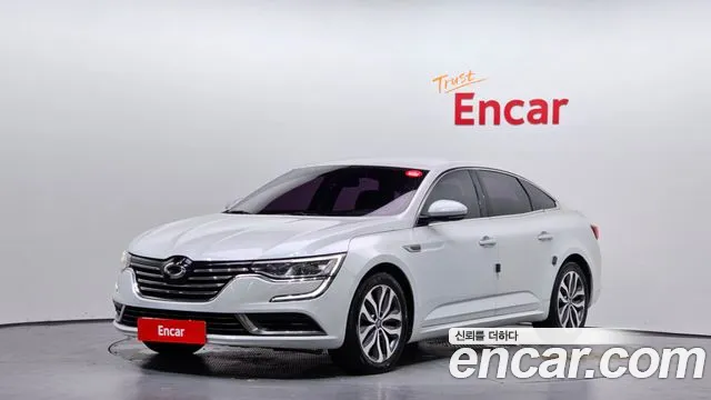 Renault SM6 2016
