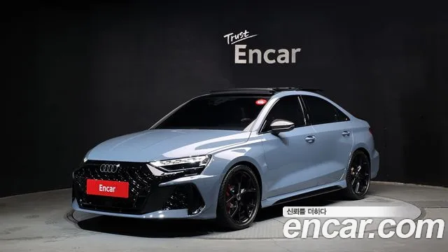 Audi RS3 2025