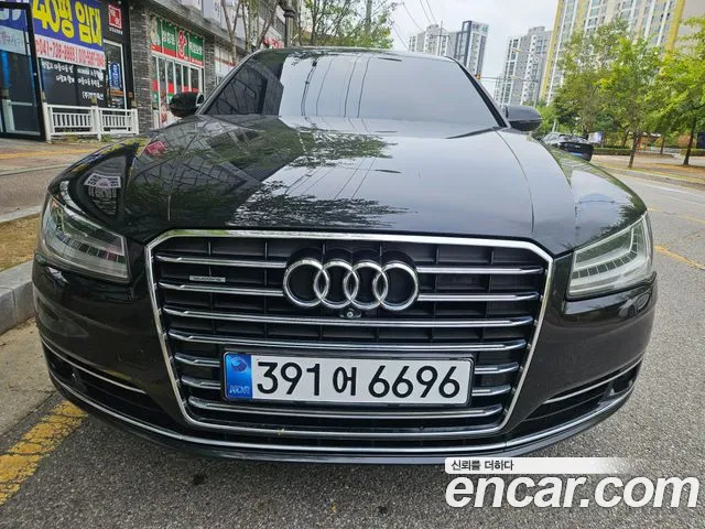 Audi A8 2014