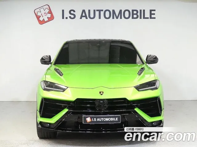 Lamborghini Urus 2024