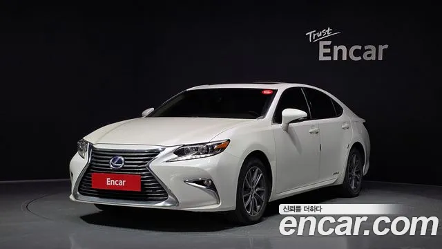 Lexus ES 2016