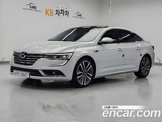 Renault SM6 2016