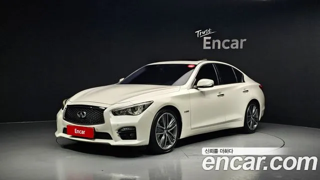 Infiniti Q50 2017