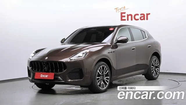 Maserati Grecale 2023