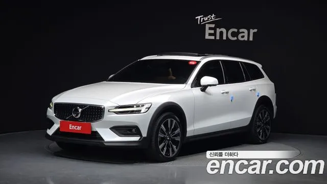Volvo V60 2021