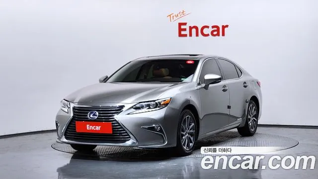 Lexus ES 2016