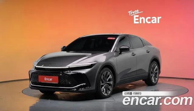 Toyota Crown 2025