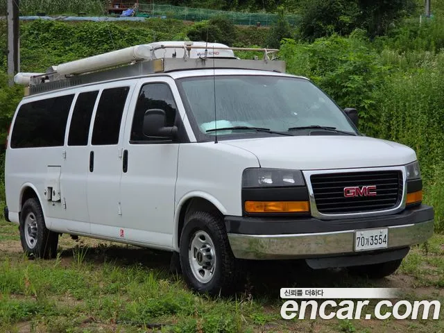 GMC Savana 2011