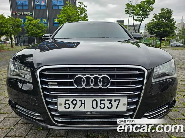 Audi A8 2012