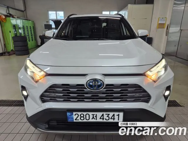Toyota RAV4 2024