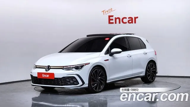Volkswagen Golf 2024