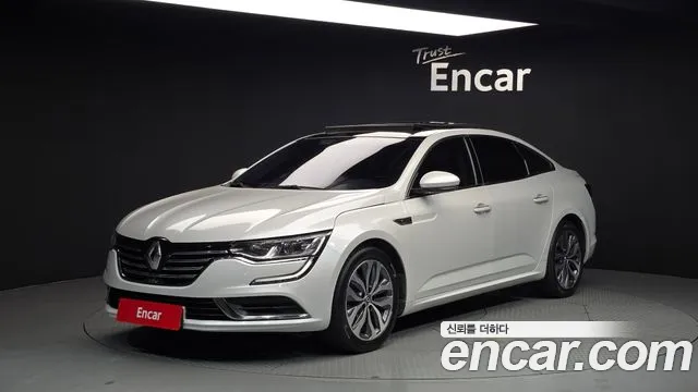 Renault SM6 2016