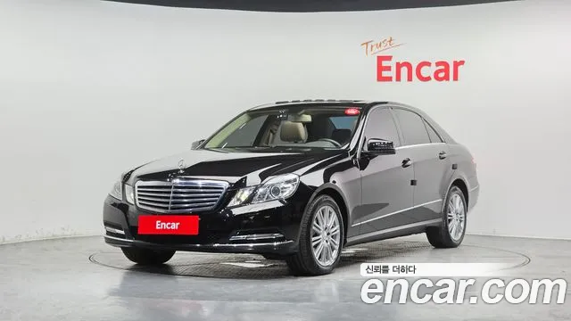 Mercedes-Benz E-Class 2011