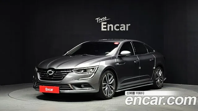 Renault SM6 2016