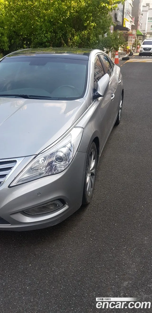 Hyundai Grandeur 2012