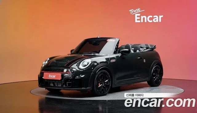 MINI Cooper Convertible 2024