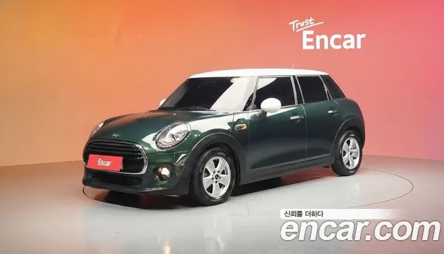 MINI Cooper 2016