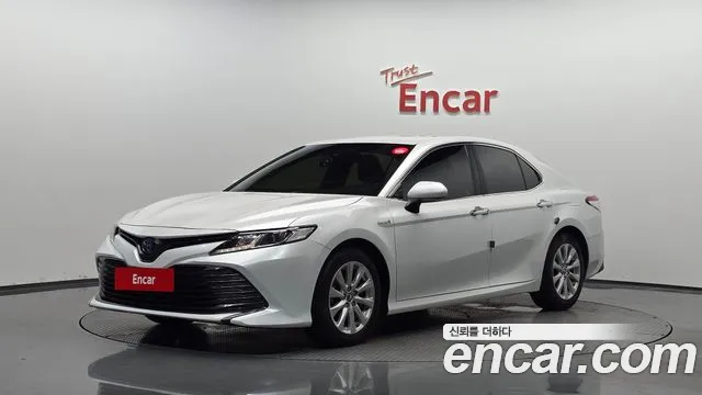 Toyota Camry 2019