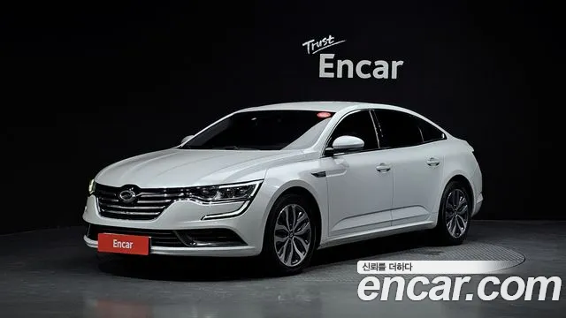 Renault SM6 2016