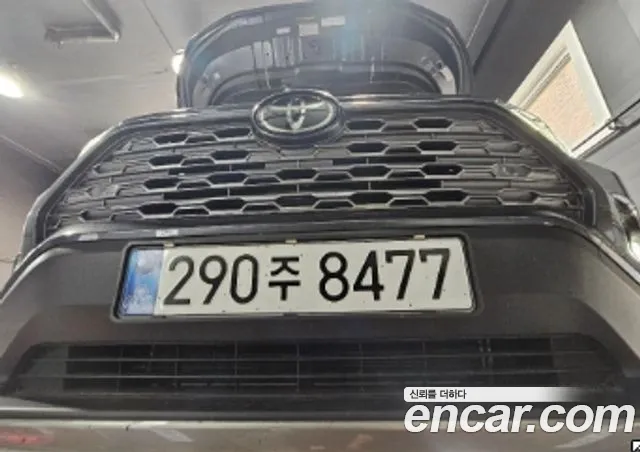 Toyota RAV4 2025