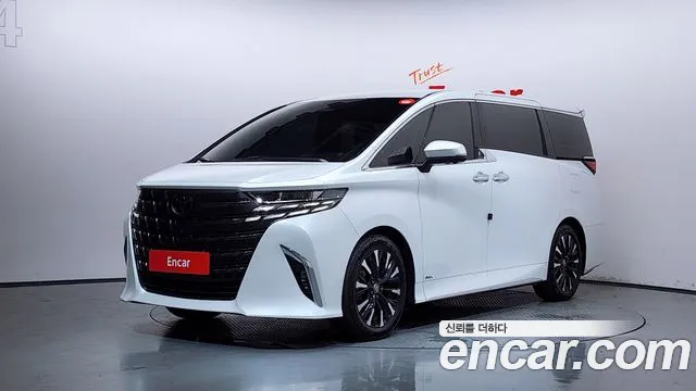 Toyota Alphard 2024