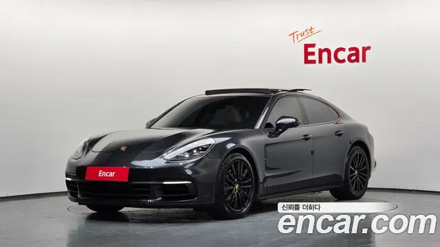 Porsche Panamera 2018
