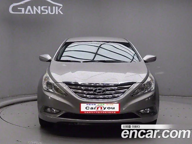 Hyundai Sonata 2010
