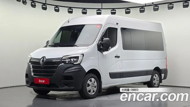 Renault Master 2021