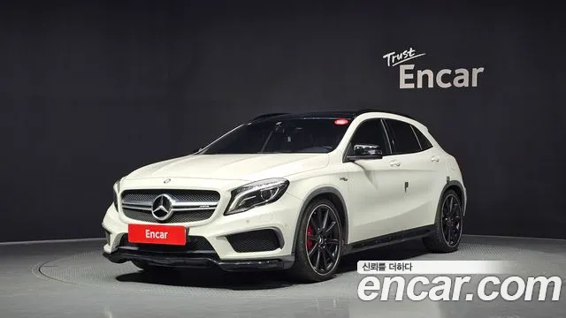 Mercedes-Benz GLA-Class 2015