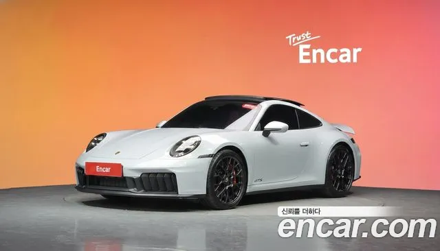 Porsche 911 2025